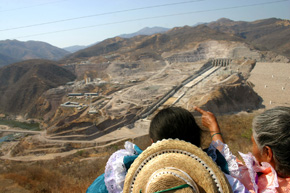 Mazahuas denoncant barrage